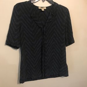 Women’s Burberry Size 6 Shirt